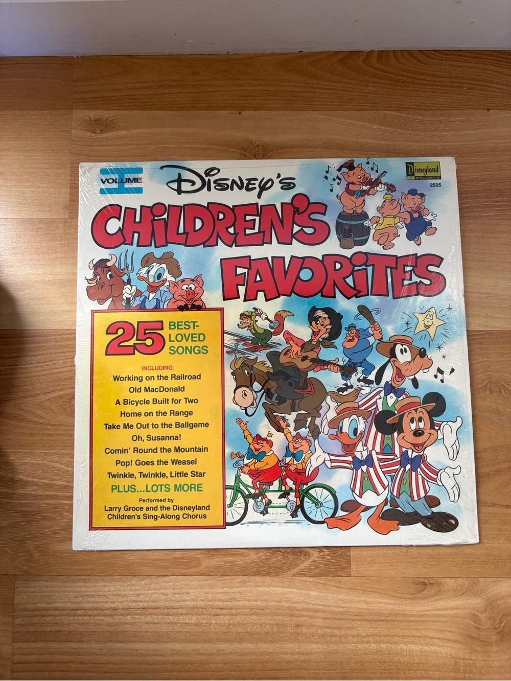 Vintage Disney Children's Favorites Vinyl Record Lot of 3 - Picture 2 of 8
